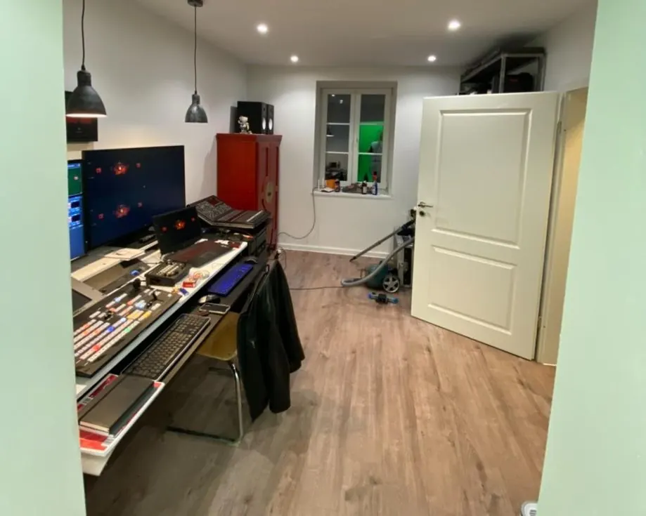 Dasselbe Zimmer nach der Sanierung